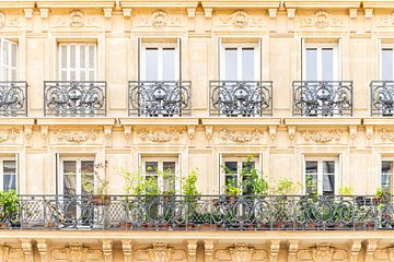 Eine Hausfassade in Paris von KC Photography