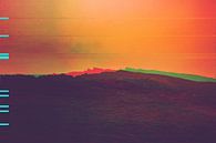 Felskante vor orangenem Himmel Glitch Art von Jonathan Schöps | UNDARSTELLBAR.COM — Visuelle Gedanken zu Gott Miniaturansicht