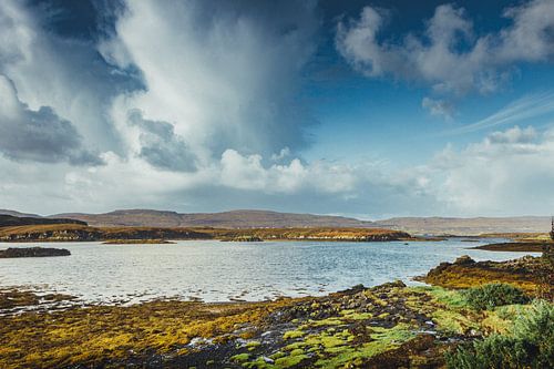 De prachtige, verlaten natuur van Schotland. Isle of Skye in Groot-Brittannië