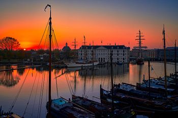Foto van het Oosterdok en het Scheepvaartmuseum in Amsterdam, 2020  - 2