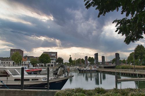 Bootjes in de gezellige kleine passantenhaven in Weert