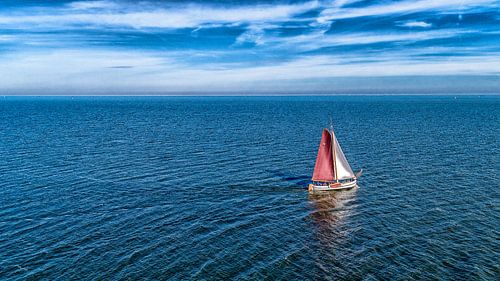Zeilschip op het IJsselmeer