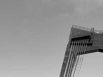 Willemsbrug black and white by Edwin Muller