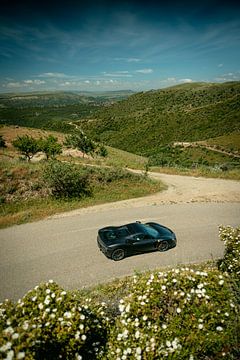 SF90 mit atemberaubender Aussicht
