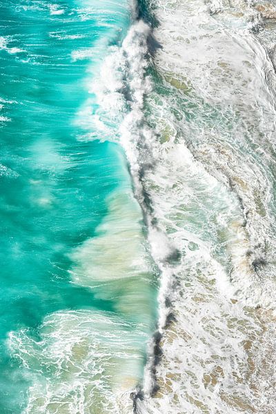 Aerial Summer - Powerful Wave by Philippe HUGONNARD