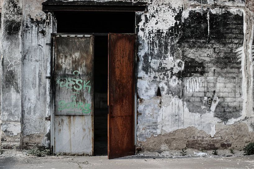 Lost by Paul Grünewald