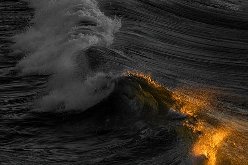 Oplichtende golven | goud | fine art