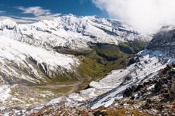 Switzerland mountains - 3 von Damien Franscoise