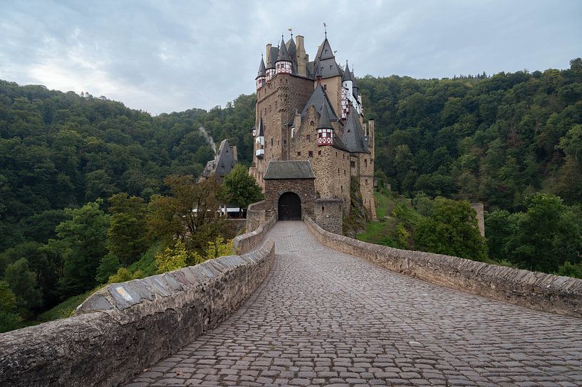 Burg Eltz by Tim Vlielander