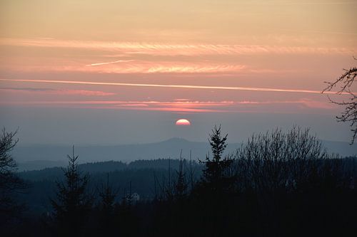 Zonsondergang in de bergen