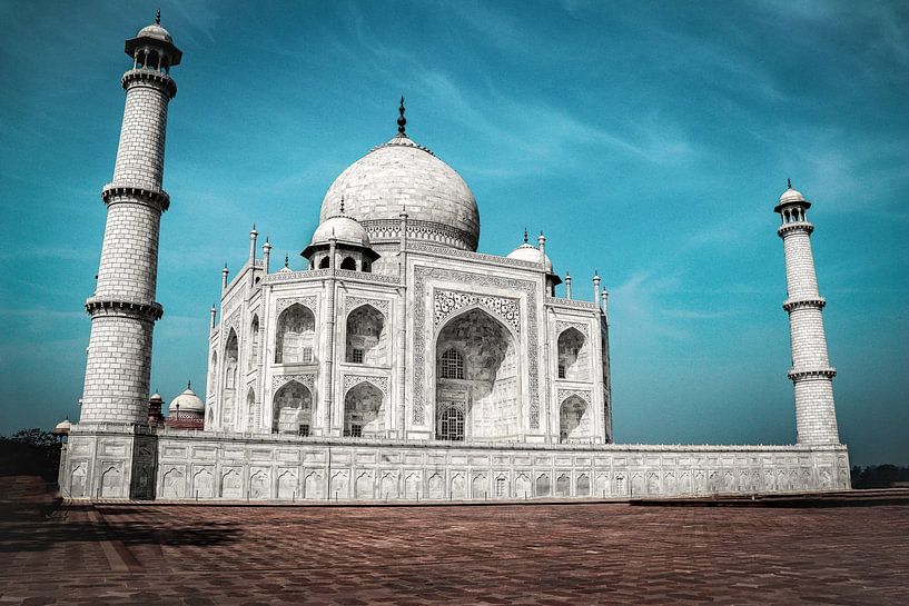 Taj Mahal by Hello Pompoyo