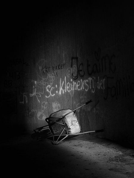 Abandonné dans le béton par Caatje Clicks