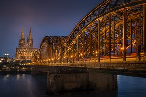 De Dom van Keulen en de Hohenzollernbrücke 2