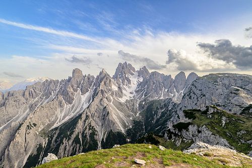 Uitzicht Cadini di Misurina in de Dolomieten tijdens de lente