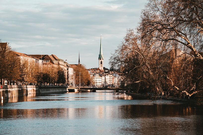 Zurich by Hello Pompoyo