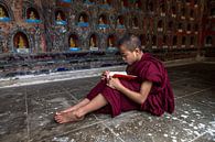 Lehrende Mönche im Kloster in Nyaung Shwe bei Inle in Myanmar.  von Wout Kok Miniaturansicht