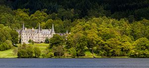 Tigh Mor Mansion on the shores of Loch Achray, Schotland
