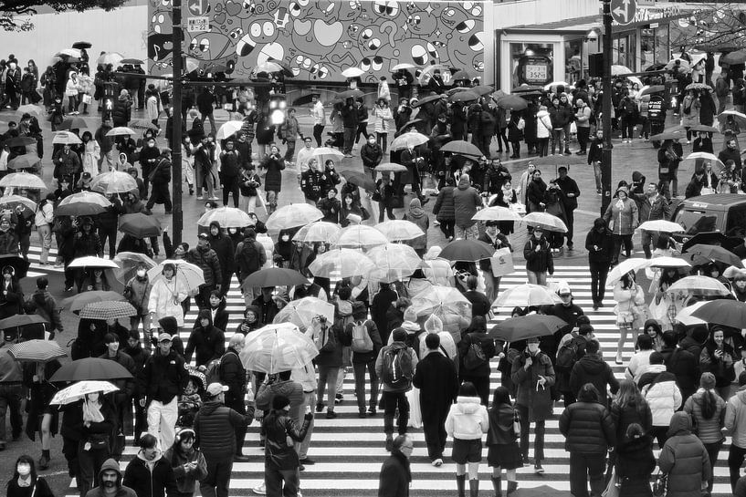 Tokyo Rainy Rhythm - Shibuya Crossing noir et blanc par Matthias Hauser