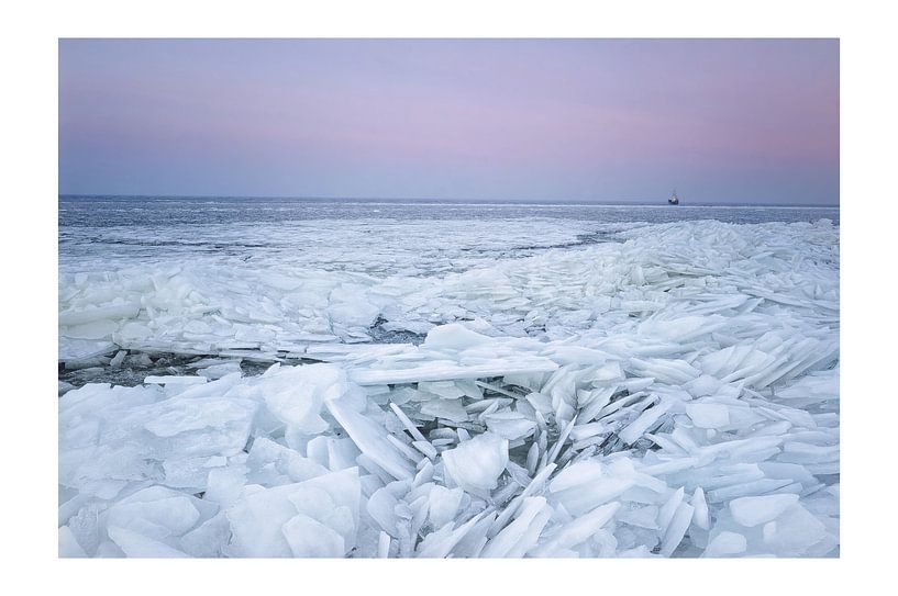 Ship leaves harbour because of the ice. by Hans Soowijl