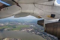 CityJet  boven  'De Thames in Londen'