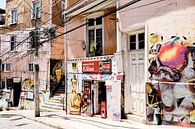 Graffiti in Valparaiso, Chile by Sjoerd van der Hucht thumbnail