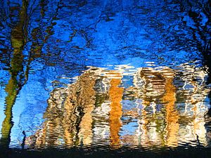 Urban Reflections 56