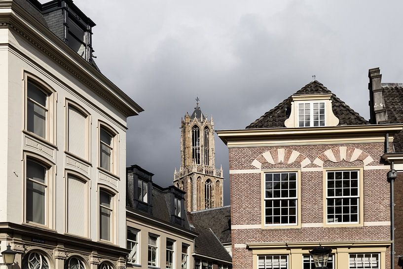 De Domtoren vanaf de Nieuwegracht in kleur van André Blom Fotografie Utrecht
