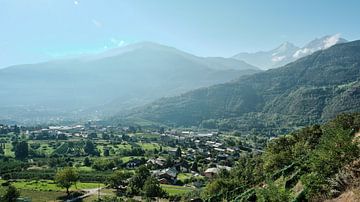 Aosta, Blick auf das Tal von Eugenio Eijck