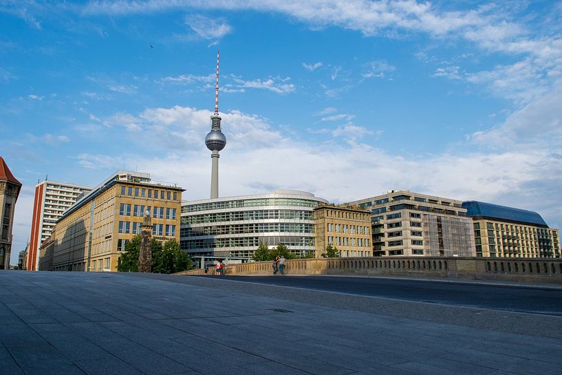 Berlin by Hello Pompoyo