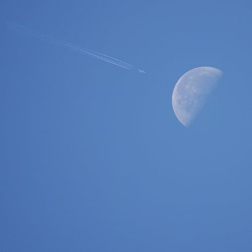 Fly me to the moon