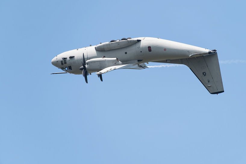 Alenia C-27J Spartan kan onderste boven vliegen von Wim Stolwerk