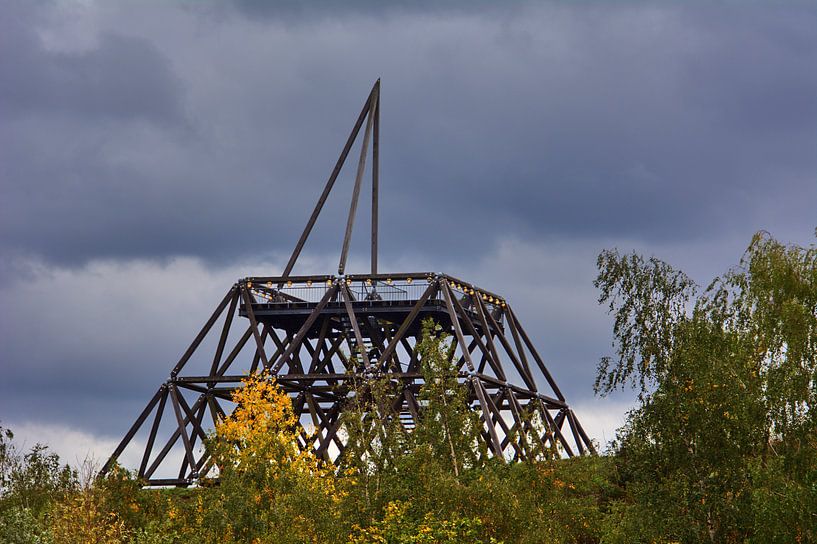 Volgtoren 2 van Edgar Schermaul