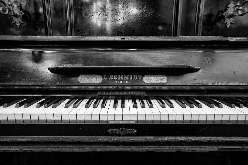 Old piano black and white by shoott photography