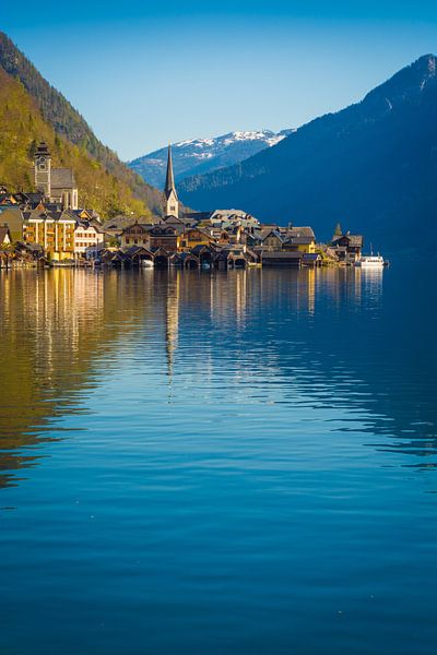 Hallstatt au printemps par Martin Wasilewski