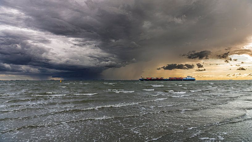 Storm by Ria Overbeeke