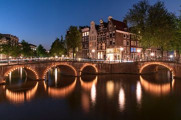 Kanaal in Amsterdam van Achim Thomae