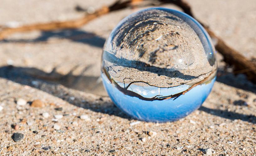 glass sphere with hellevoetsluis lighthouse by ChrisWillemsen