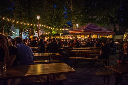 Een avond in een biergarten