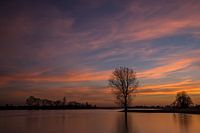 Un ciel magnifique à la rivière
