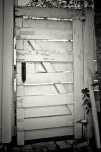 Pinhole deur 3145 von Rudy Umans