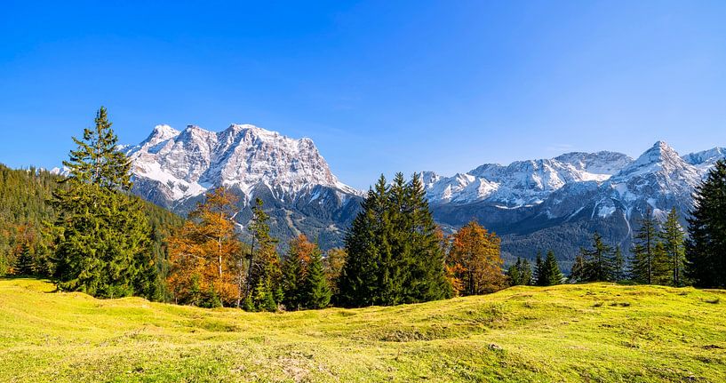 Autumn in the mountains by Andreas Föll