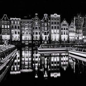 Visite des bateaux et des bâtiments à Amsterdam