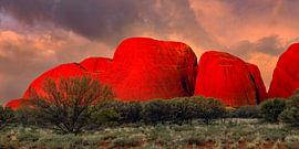 Kata Tjuta bei Sonnenuntergang von Markus Lange