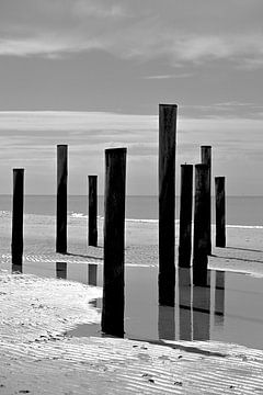 Modern Abstracte Fotografie  Nederlandse kust van Caroline Guerain