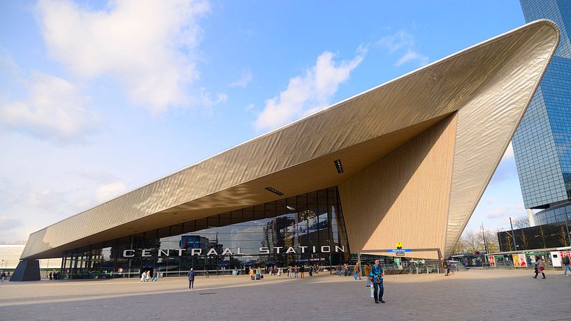 Gare centrale de Rotterdam par Peter Apers