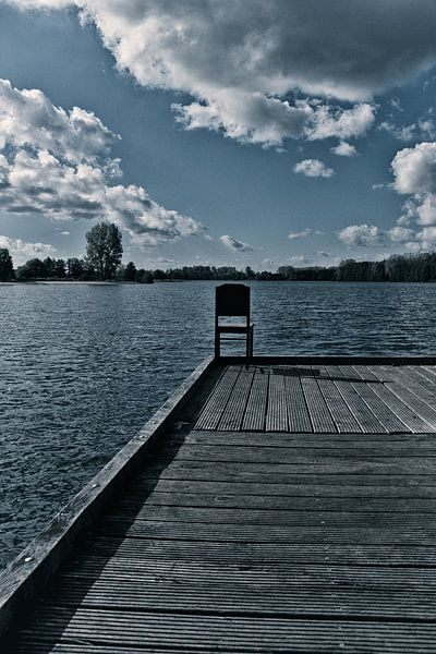 5. Waiting for ... by Jos Verhoeven
