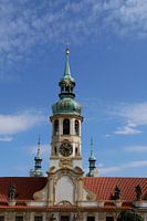 Prague - presque symétrique