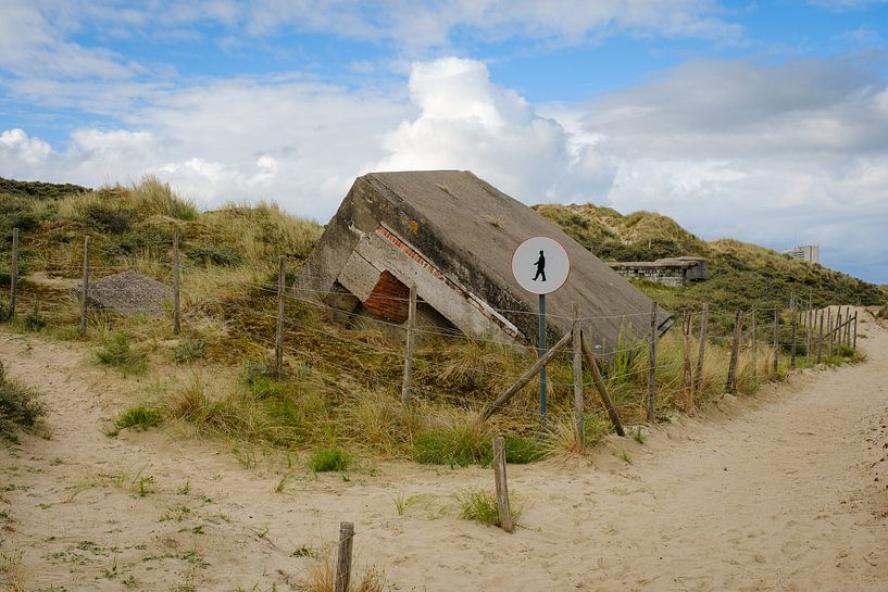 Bunker in the dunes by Johan Vanbockryck