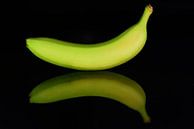 Banane spiegelt sich von Ulrike Leone Miniaturansicht