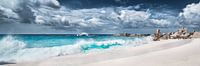Mer turquoise sur une plage des Seychelles